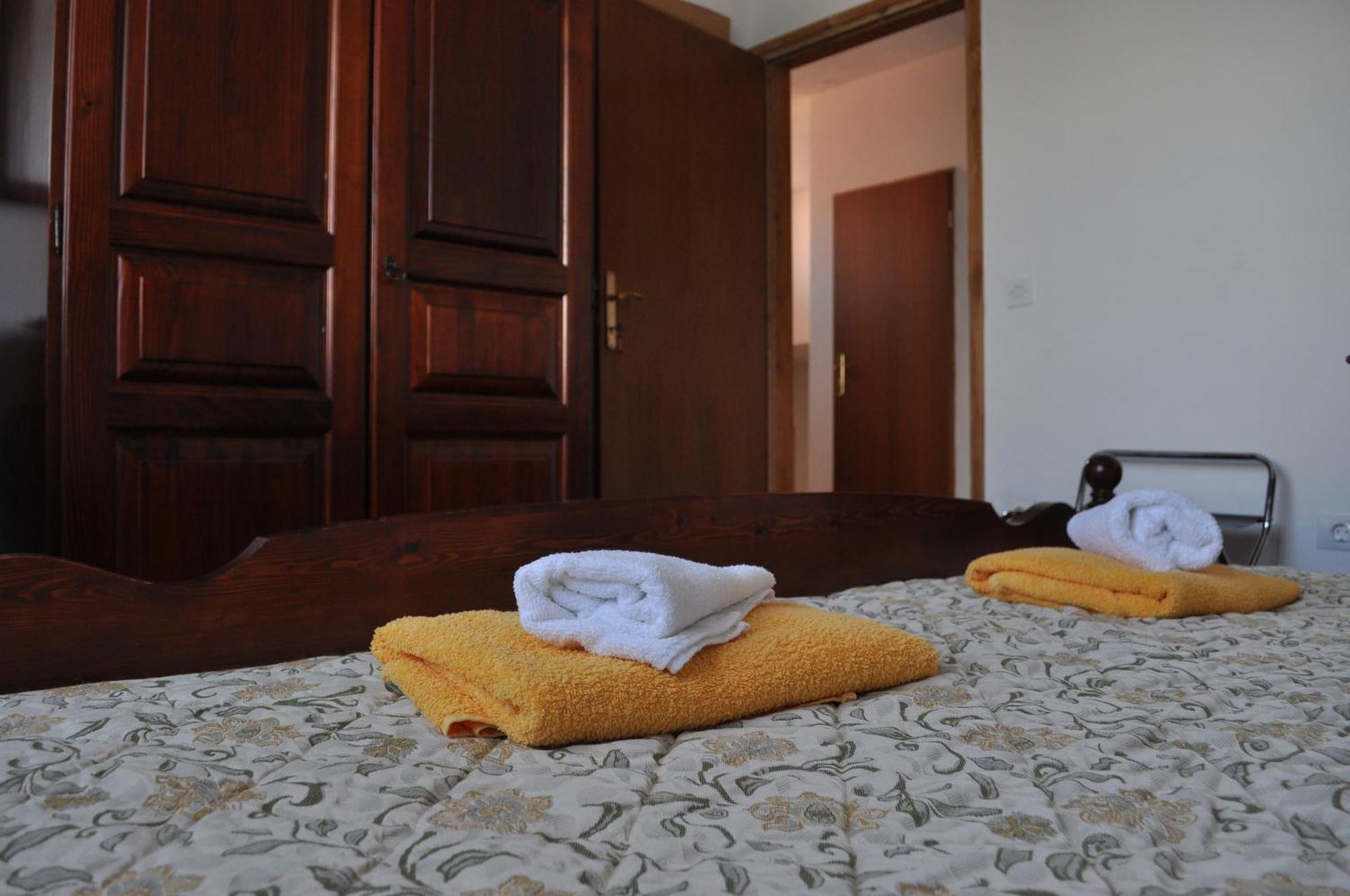 Apartman Ostrea *** Bale Exteriér fotografie