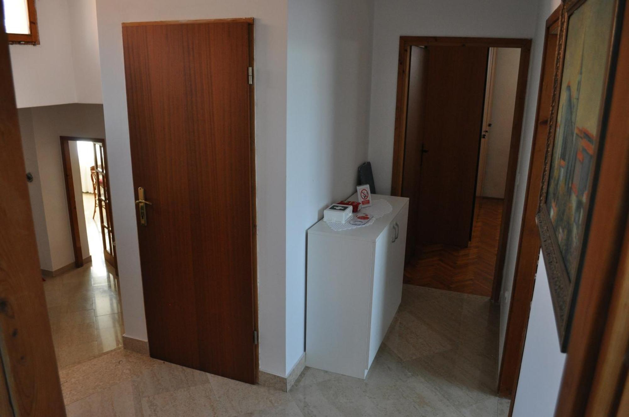 Apartman Ostrea *** Bale Exteriér fotografie