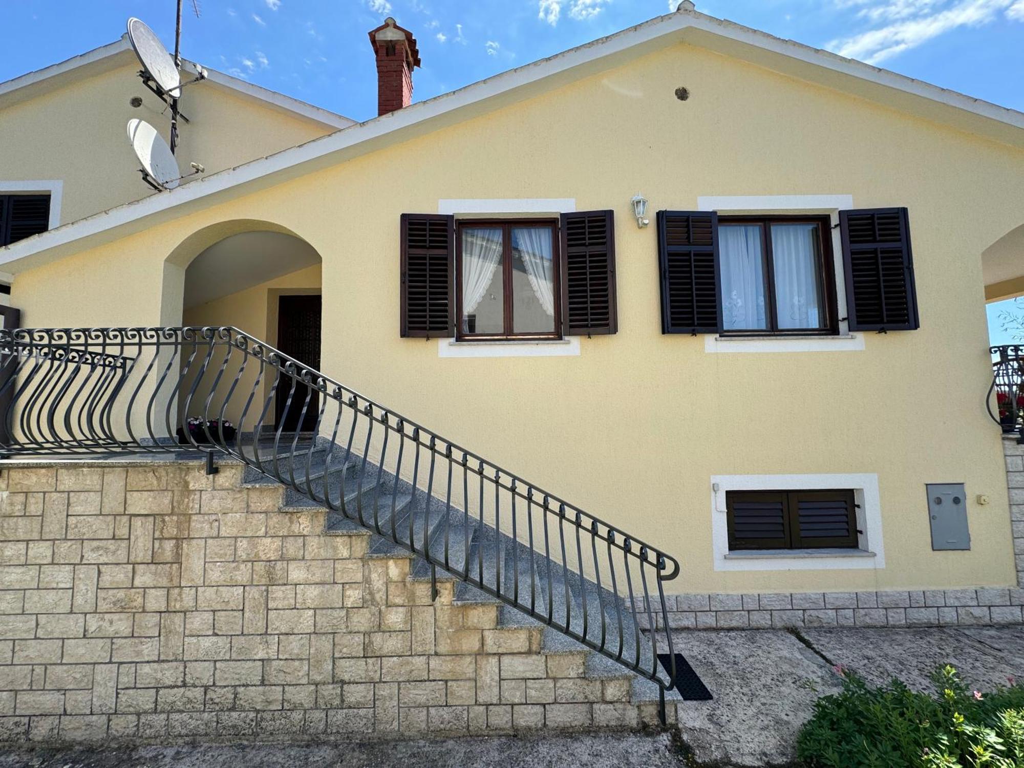 Apartman Ostrea *** Bale Exteriér fotografie